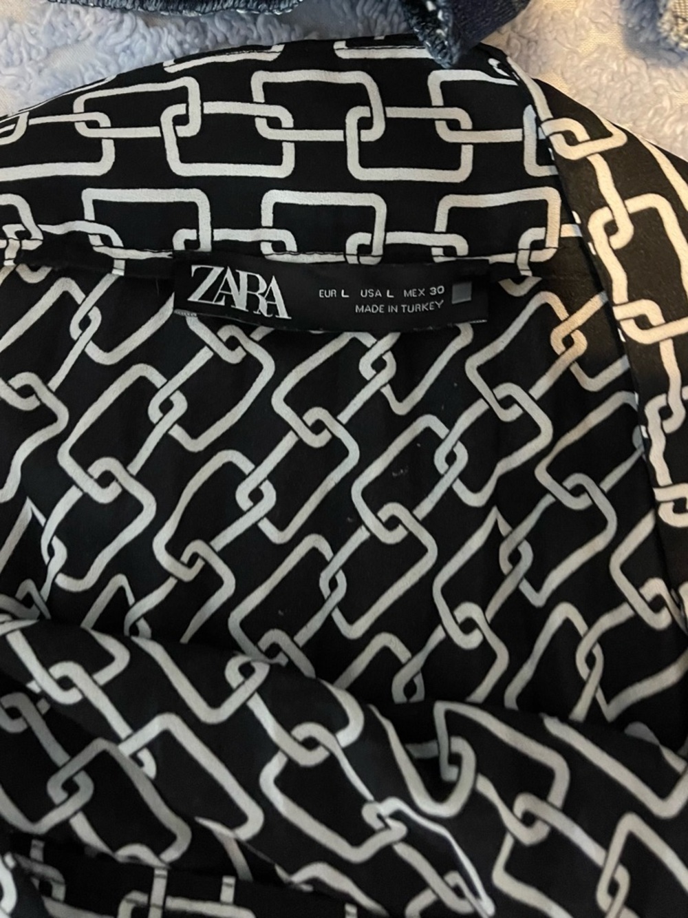 Zara Black and White Chain-Link skirt